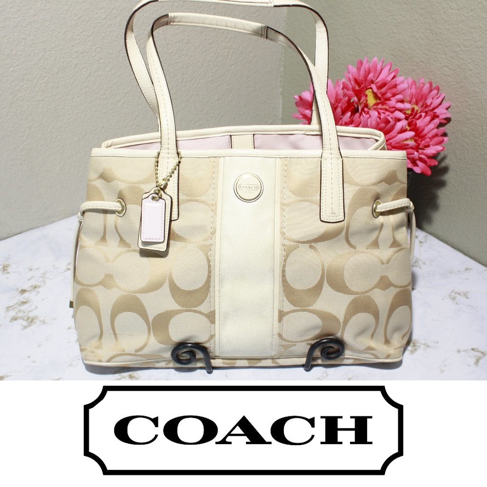 BEAUTIFUL CREAM/PINK COACH SHOULDER BAG